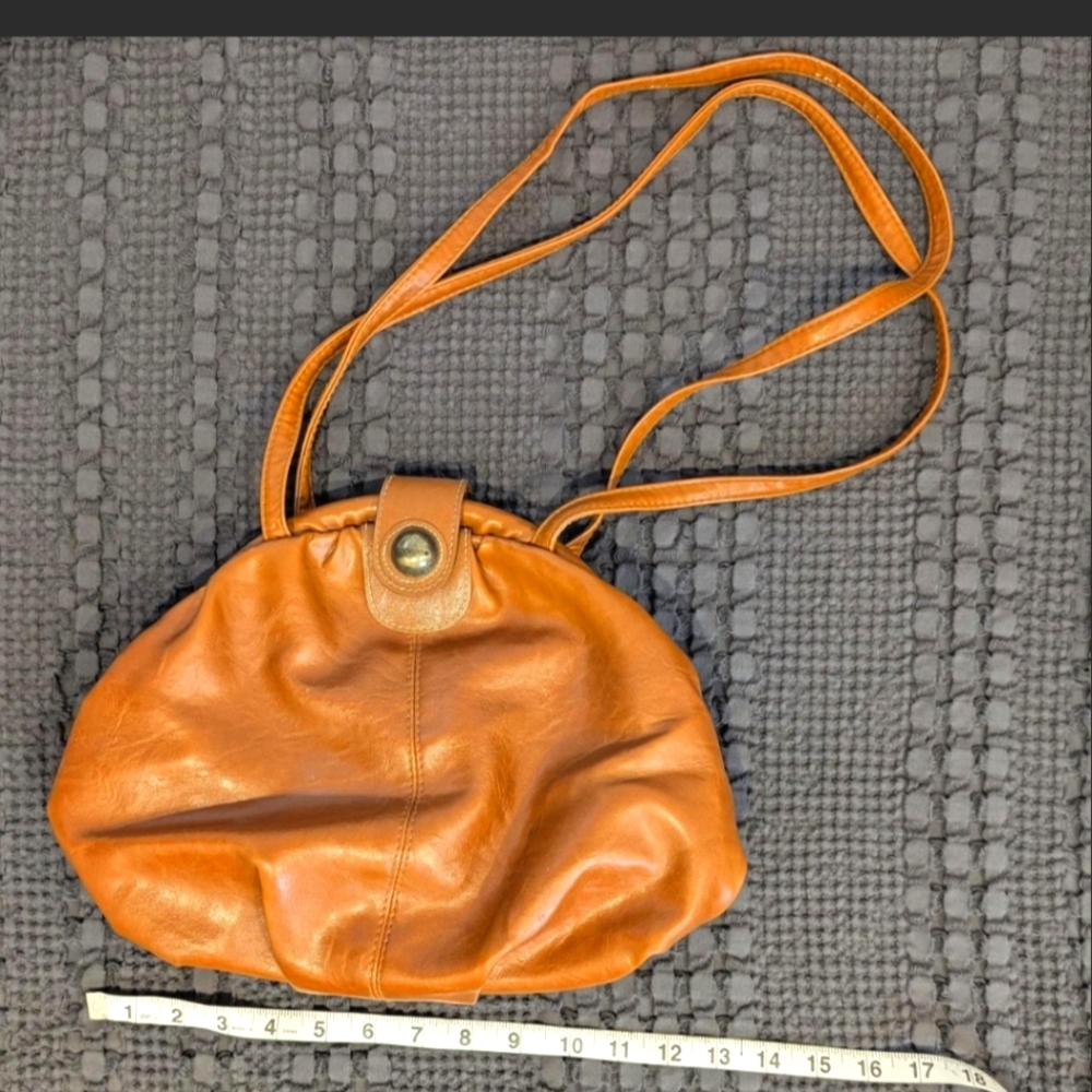 Vintage faux leather handbag